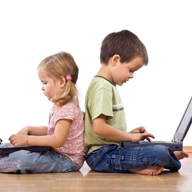 练习 | FOX新闻：家长如何面对孩子使用科技产品