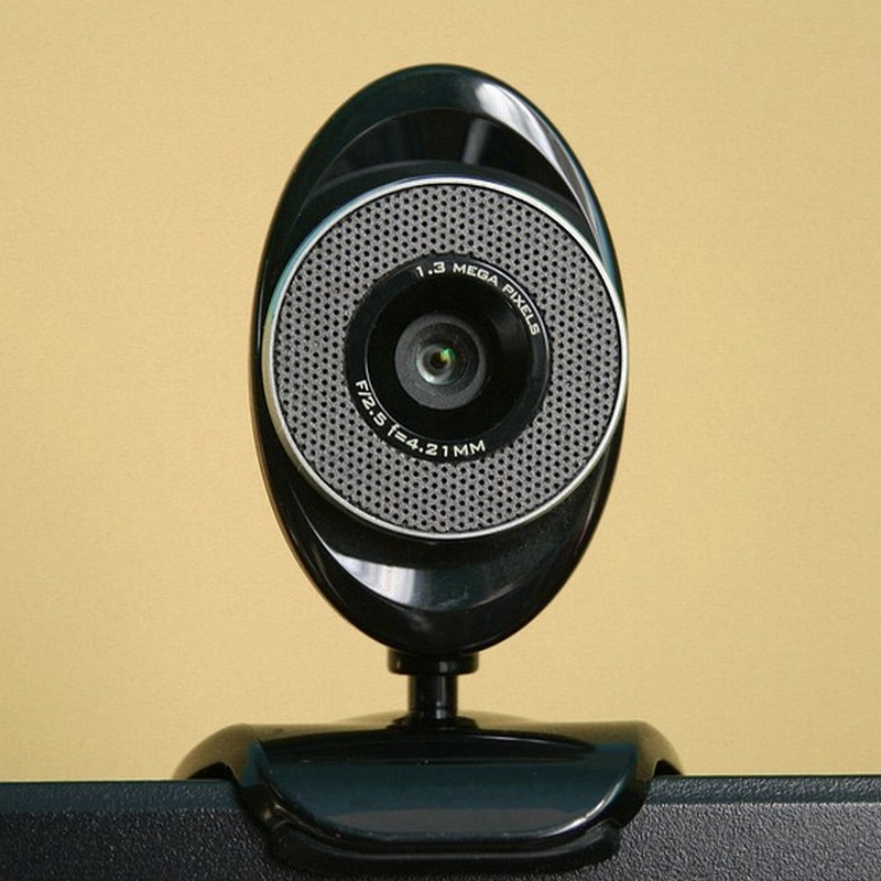 The smart camera can detect intruders
