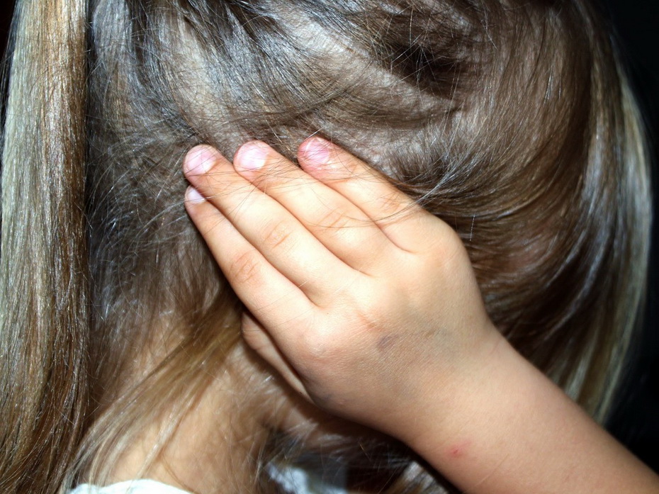 From emotional outbursts to lack of appetite: How to spot signs of child abuse