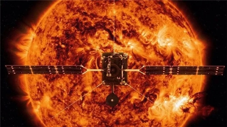 New Spacecraft Seeks to Capture First Pictures of the Sun’s Poles