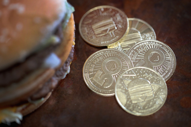 麦当劳首推限量版纪念币！你喜欢吗？