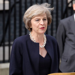 British PM Seeks Minority Government Following Election Losses