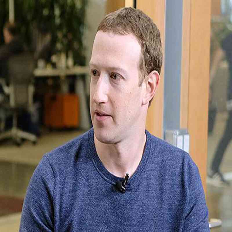 Facebook’s Zuckerberg Apologizes for User Privacy Mistakes