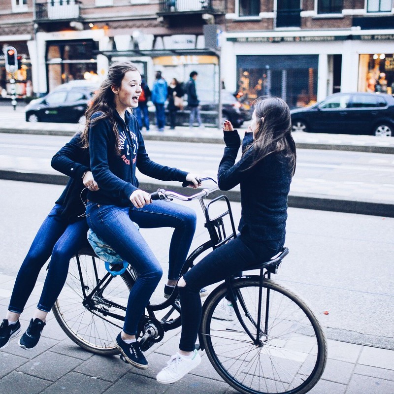 练习 | BBC: 世界自行车首都阿姆斯特丹