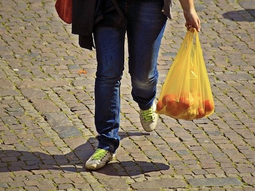 我国多数城市将禁用不可降解一次性塑料袋